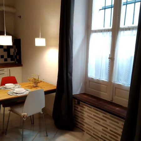 Apartamento Detrás de La Palma Siviglia Esterno foto