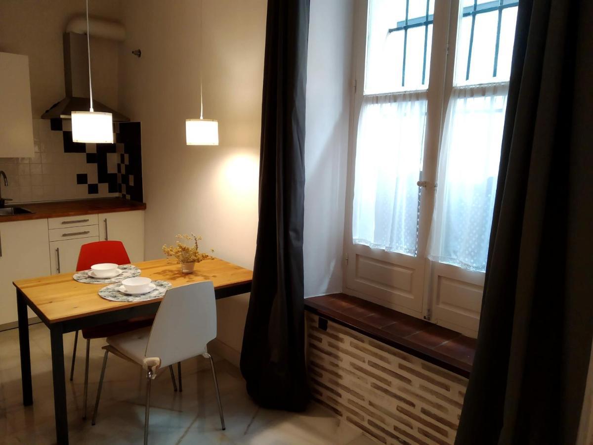 Apartamento Detrás de La Palma Siviglia Esterno foto